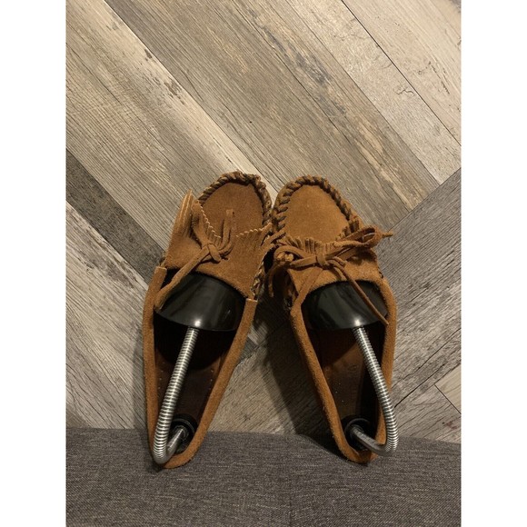 Minnetonka Kilty Hardsole Womens Size 7 Brown Suede Slip On Moccasin Flat 402 - Picture 5 of 8